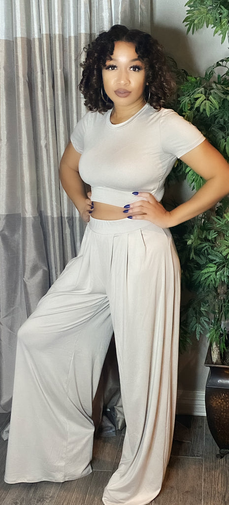 Feeling The Flare Oatmeal – Geaux Glam and Chic 